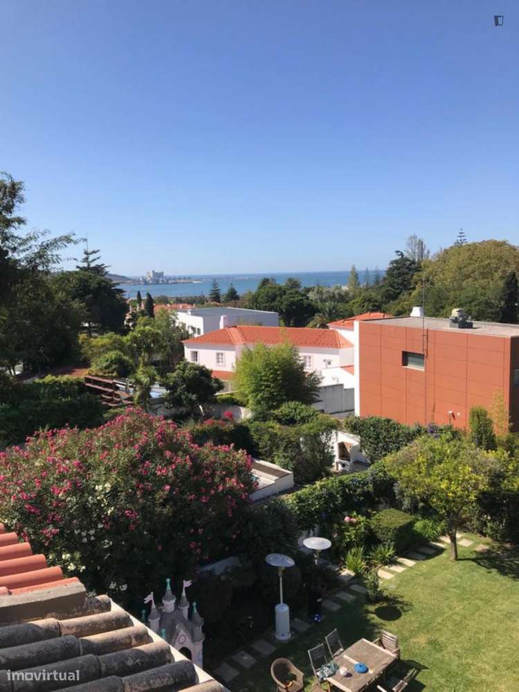 Quarto - localizado em Restelo Lisbon - Grande imagem: 1/8