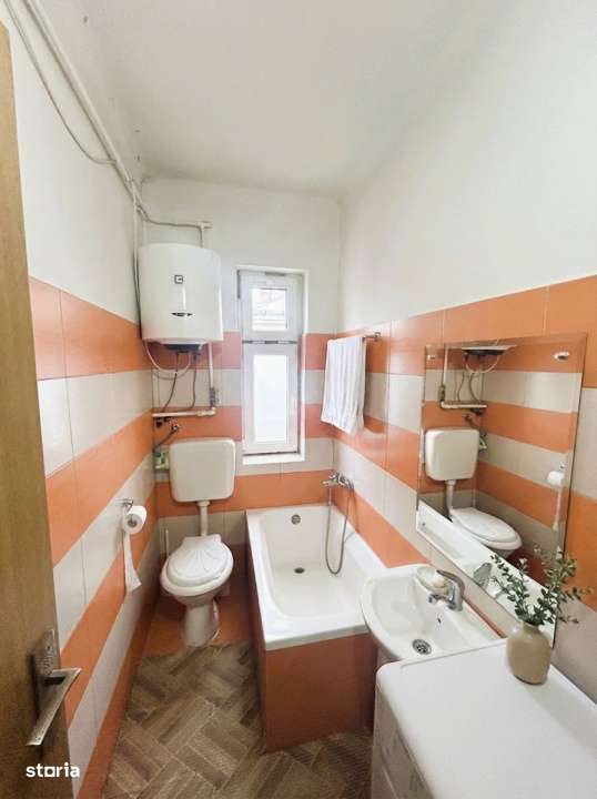 VAND MANSARDA CINEFILULUI-5