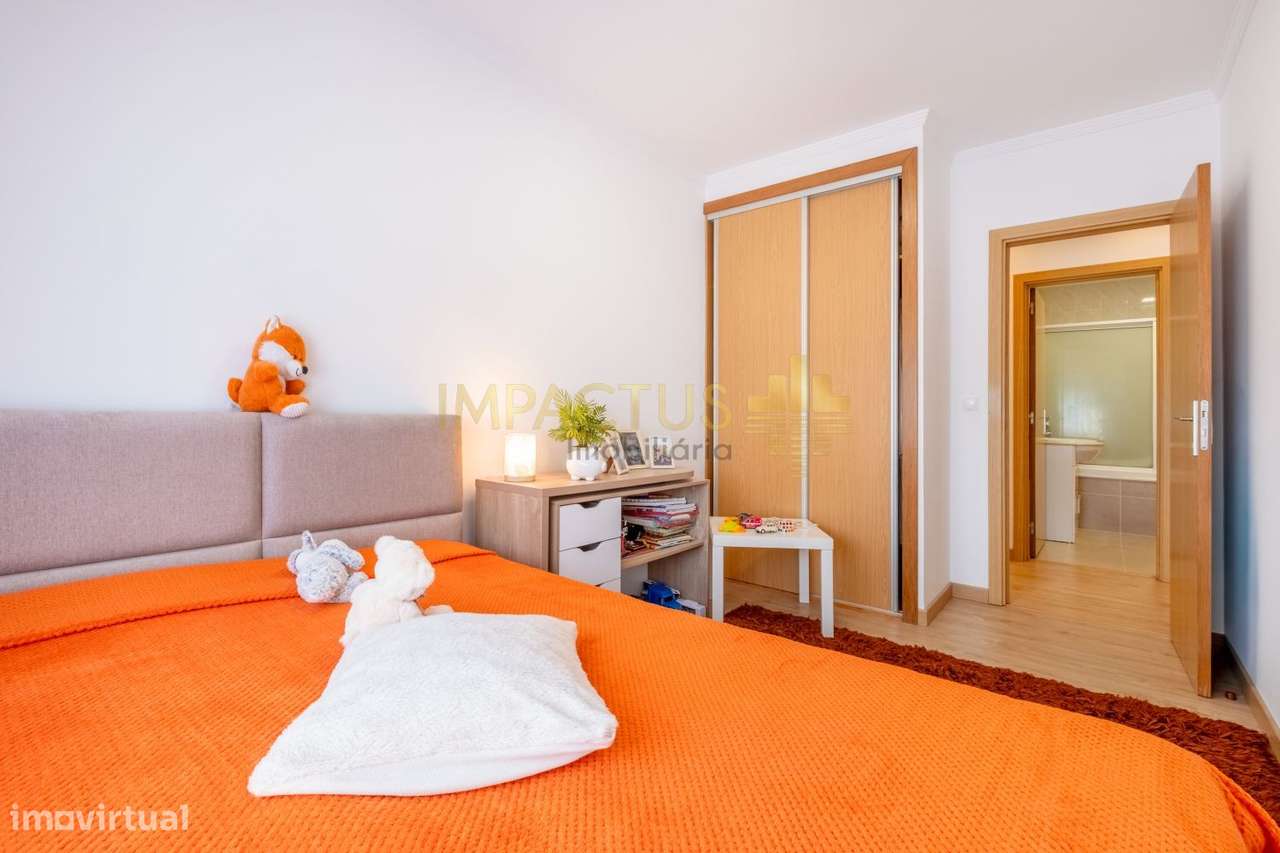 Apartamento T3 renovado em Alfena-20