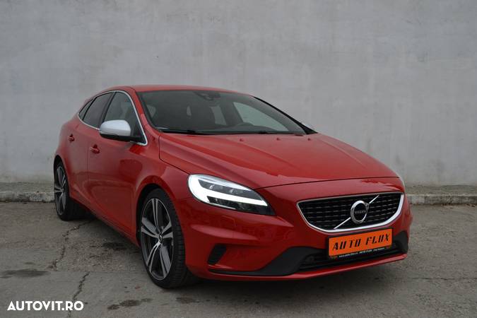 Volvo V40 D4 Geartronic RDesign - 3