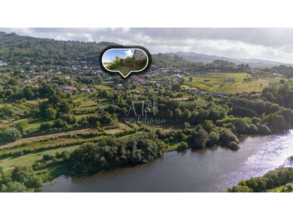 Terreno de 1348m² com 450m² de Área de Construção e Vista Fantástic... - Grande imagem: 3/7