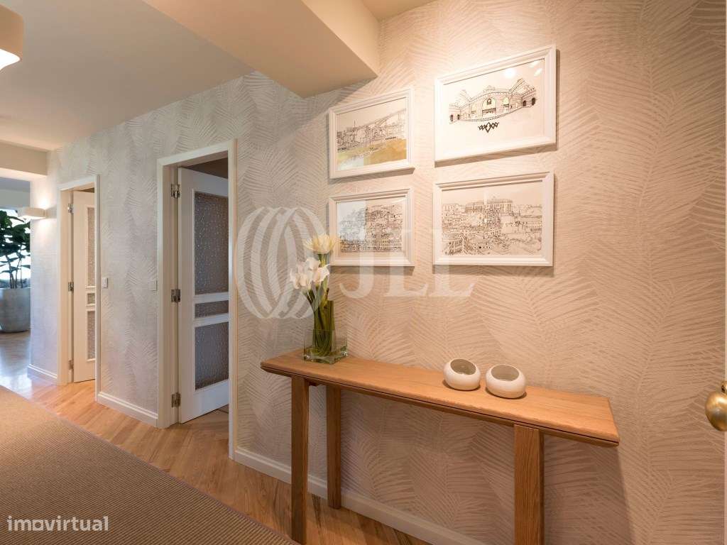 Apartamento T3 com garagem no Edifício Emporium, Porto - Grande imagem: 3/27