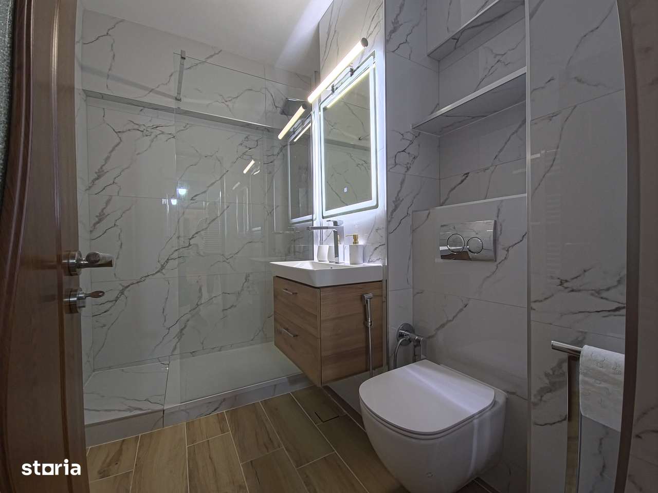 Tomis II 2 camere decomandat modern renovat complet termen lung - Imagine principală: 5/13