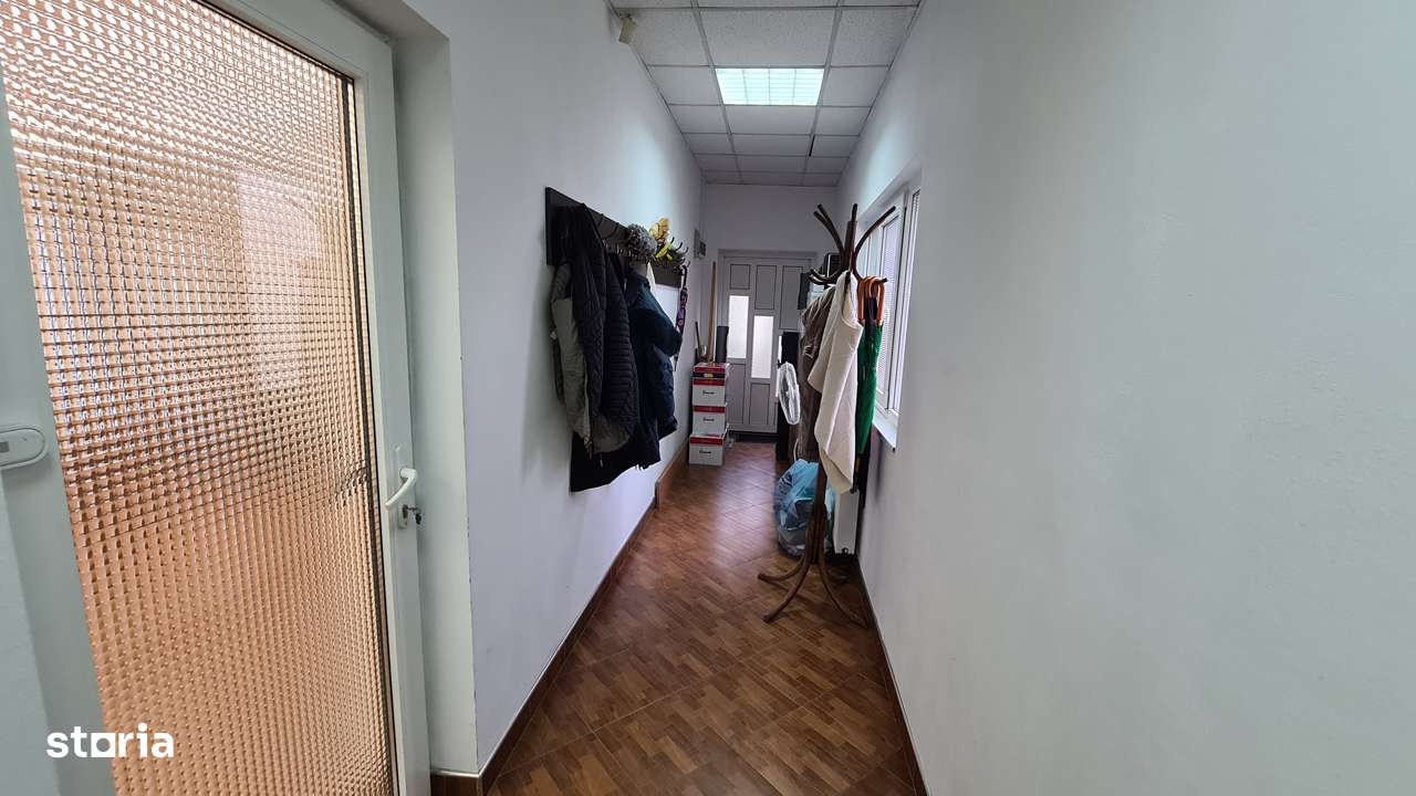 Vand proprietate cu 2 imobile zona Ultracentrala - ID : RH-42347 - Imagine principală: 3/19