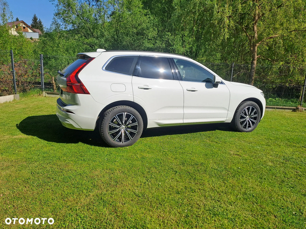 Volvo XC 60 B4 B Momentum - 7