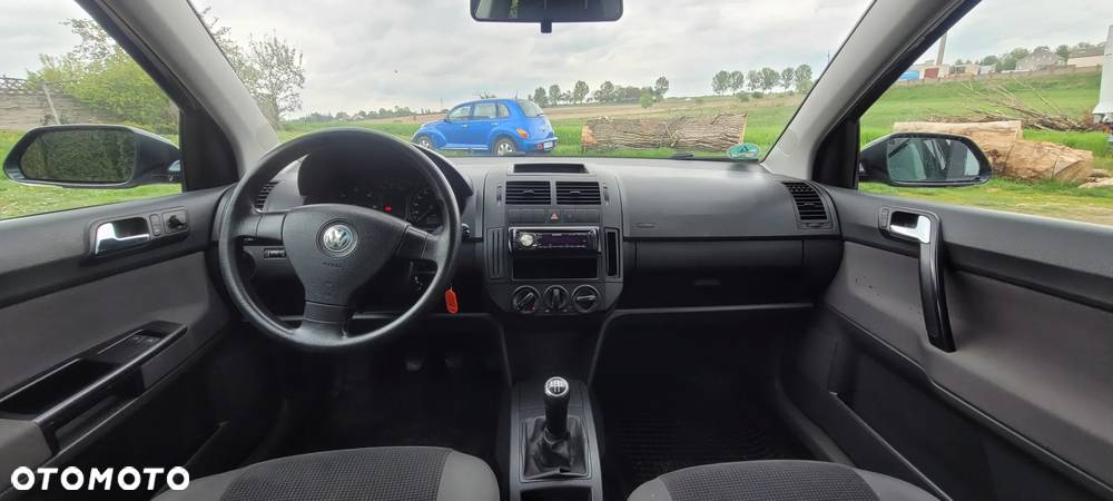 Volkswagen Polo 1.4 TDI Comfortline - 12