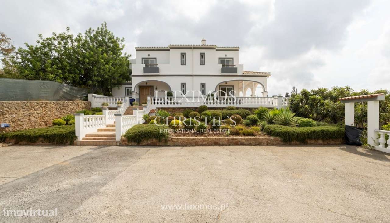 Fantástica moradia V6 com piscina em Faro, Algarve - Grande imagem: 3/25