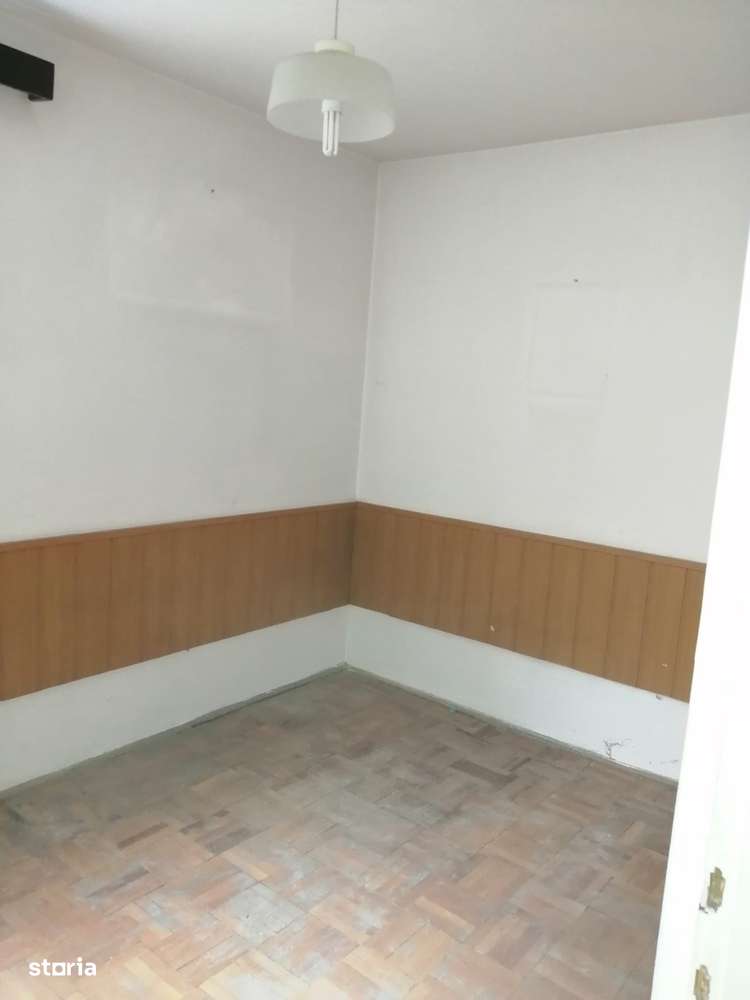 De vanzare ap cu 2 camere zona de case - Imagine principală: 3/6