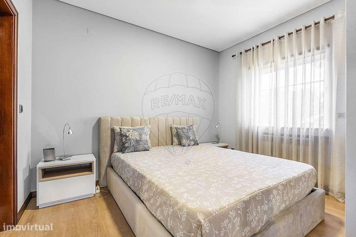 Moradia T5 para venda-23