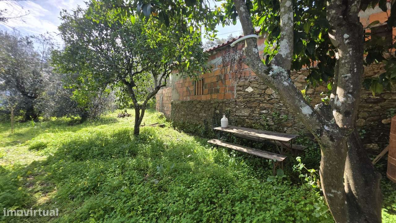 Moradia com vista magnífica para o Rio Zêzere, perto da Serra de Tom-21