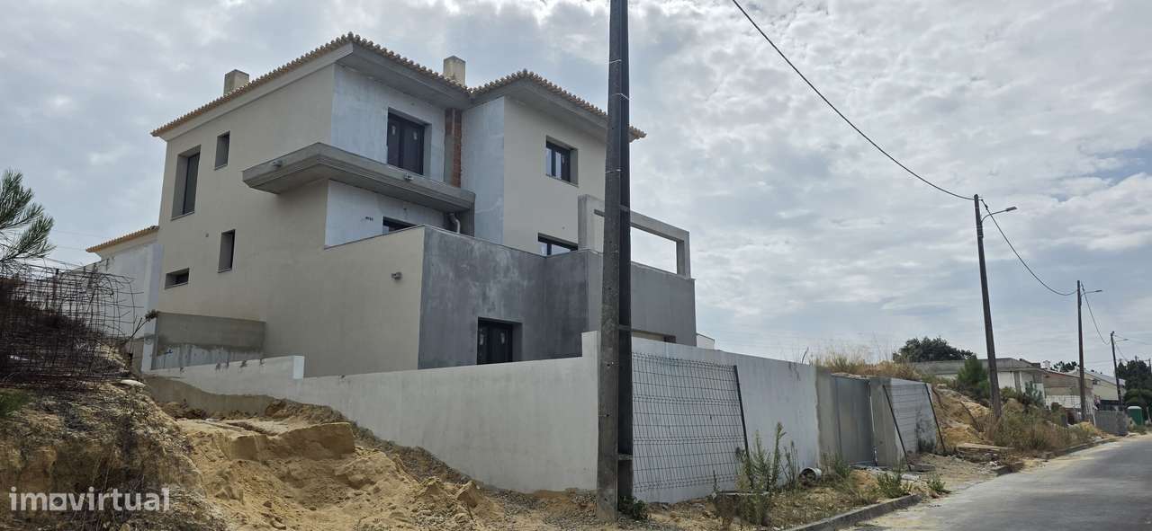 Moradia Isolada T4, Pinhal General-2