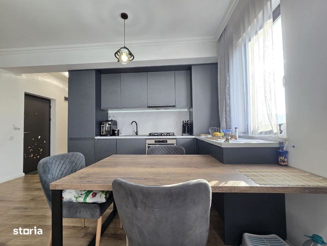 Apartament de vanzare PREMIUM - 3 camere,2 bai,2 balcoane, loc parcare-1