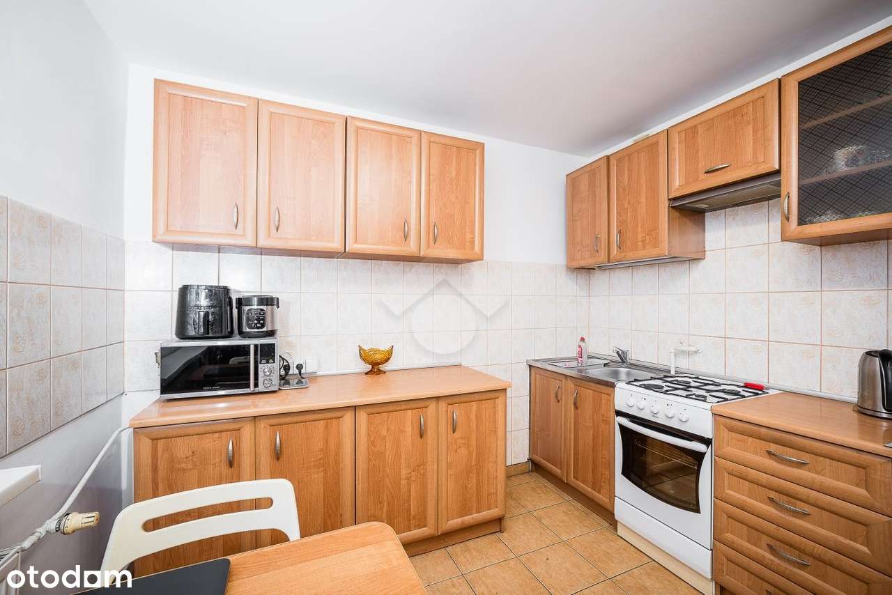 1-pokojowe mieszkanie z osobną kuchnią oraz obszerną loggią-6