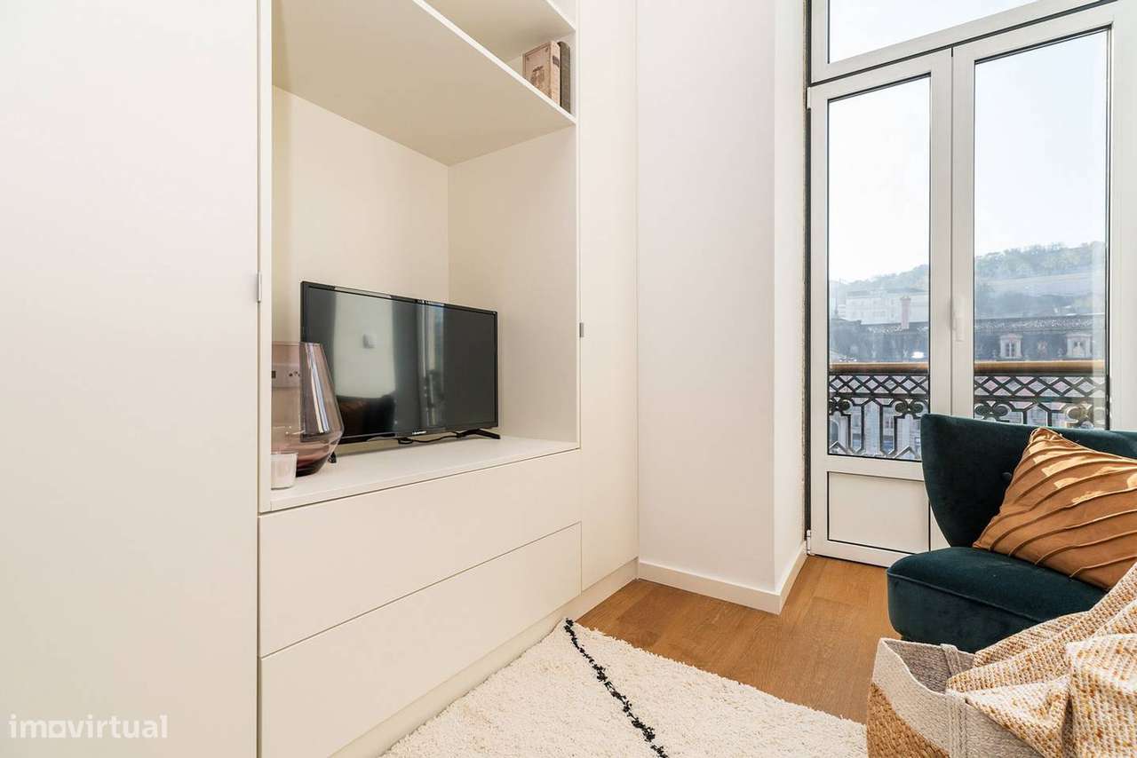 Apartamento Mobilado - Santa Maria Maior - Grande imagem: 4/20