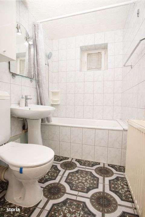 Drumul Taberei, 10 min Metrou Romancierilor 3camere+centrala proprie C-16