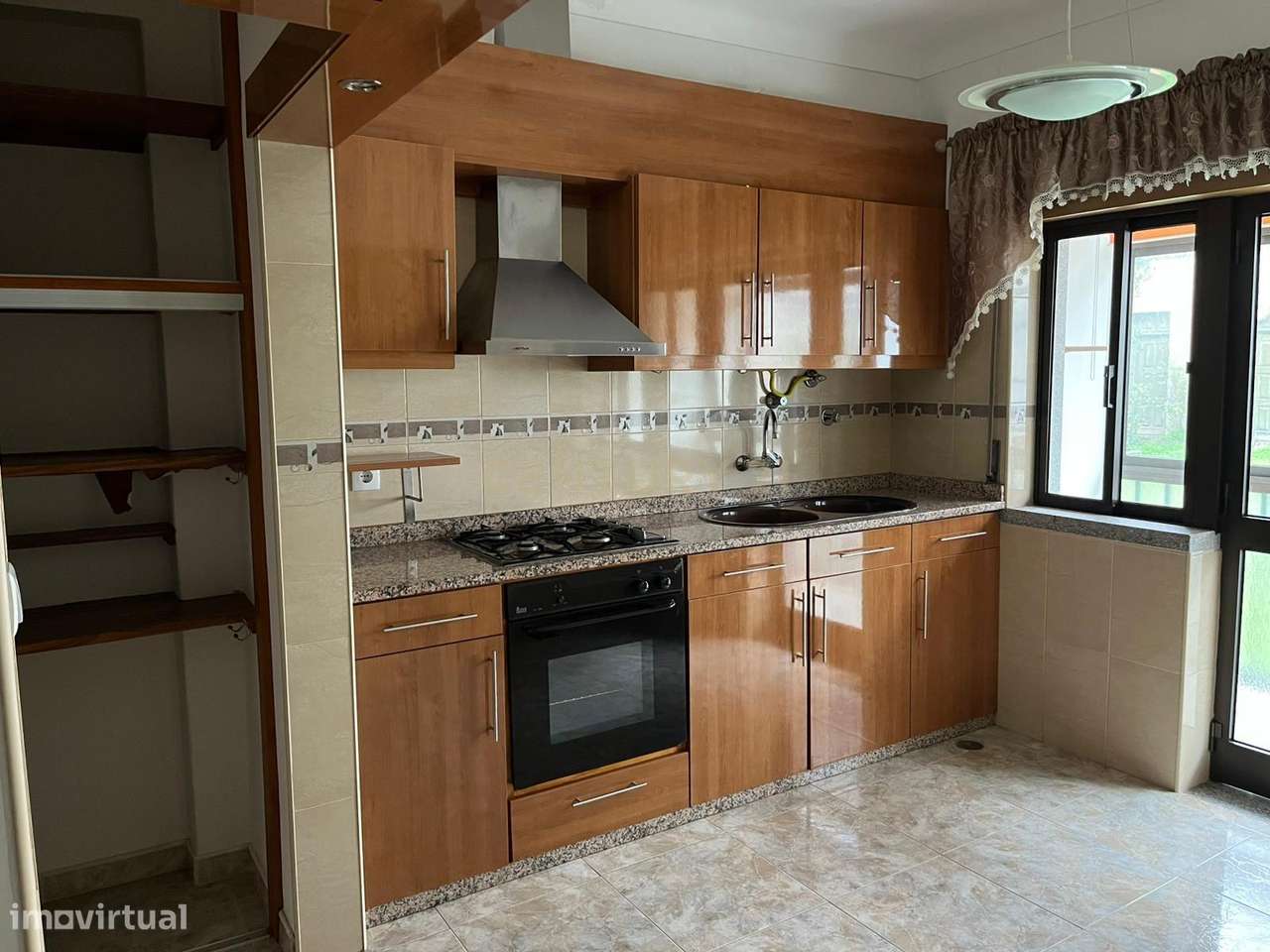 Apartamento Renovado para arrendar em Fornos de Algodres - Grande imagem: 2/10