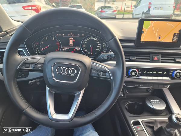 Audi A4 Avant 2.0 TDI Business Line - 16