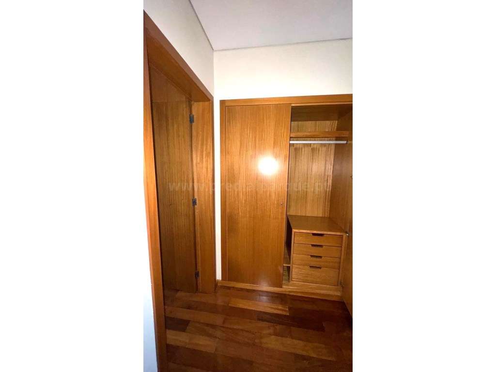 Apartamento T2 com lugar de garagem, Miramar / Granja - Grande imagem: 4/20