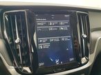 Volvo V60 2.0 D3 Momentum Plus - 23