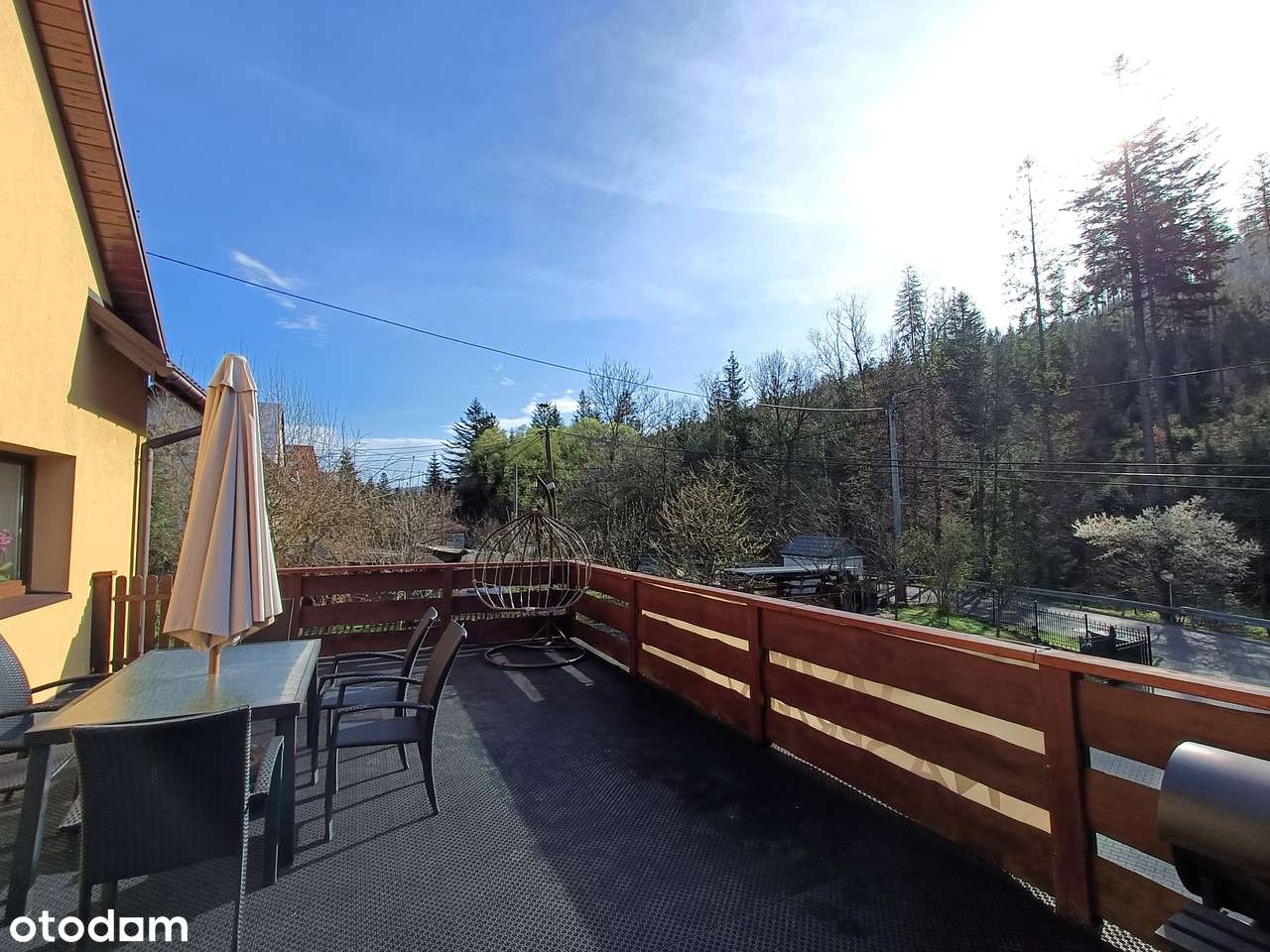 Piękny dom z dużym tarasem, dostępny od zaraz!-18