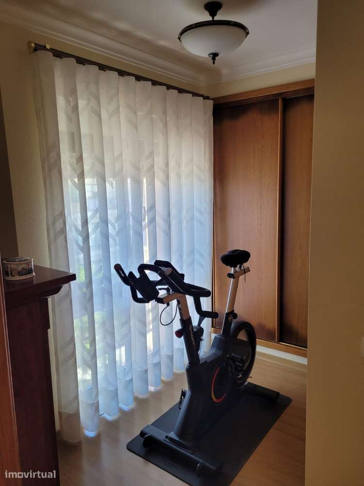 Excelente Apartamento T4-19