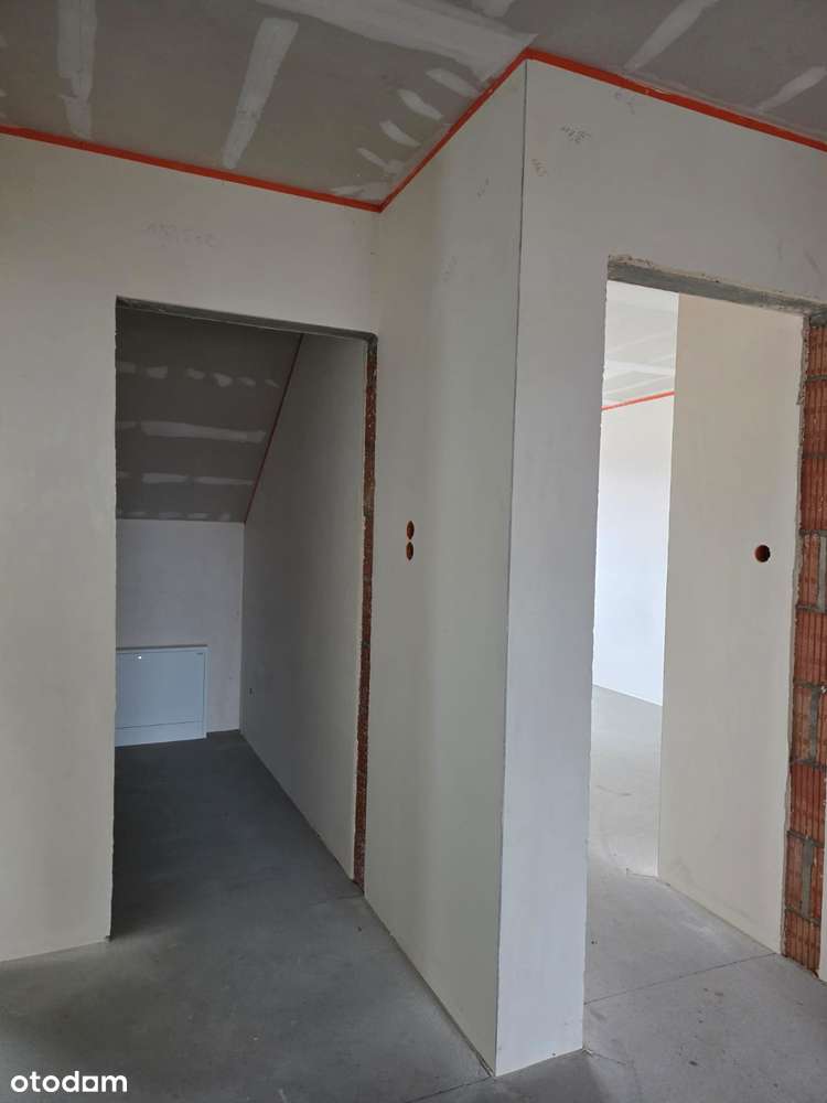 Wysoki standard/4 pokoje/garaż/balkon/taras/2 garderoby-14