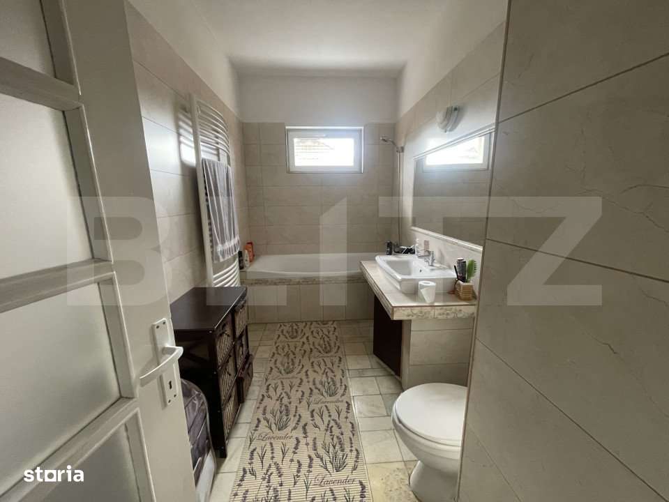 Casa, 211mp, Zona Piata Mica - Imagine principală: 5/12