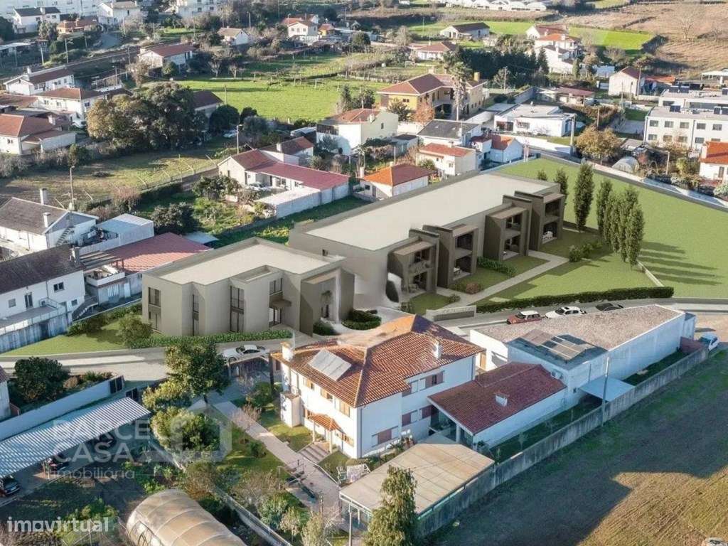 Apartamento T3 com logradouro e garagem dupla em Vila Boa - Barcelos - Grande imagem: 5/19