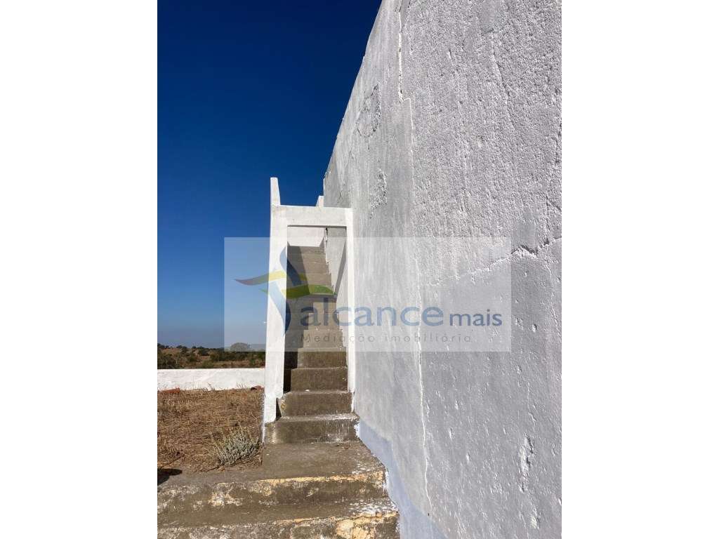 Herdade com 814hectares no Baixo Alentejo / Moura / Fronteira com E...-18