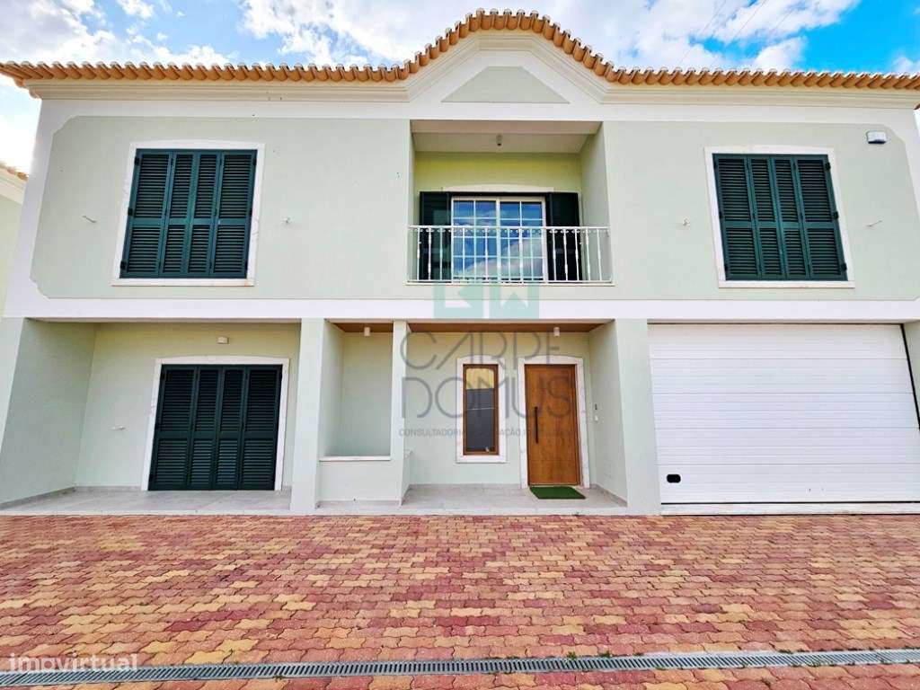 Nova moradia T5 em Casalinho, Alpiarça, Santarém-4