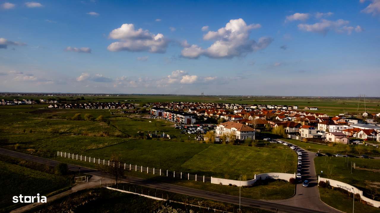 OPORTUNITATE! Parcelă generoasă pentru un proiect unic! Westfield Arad-4