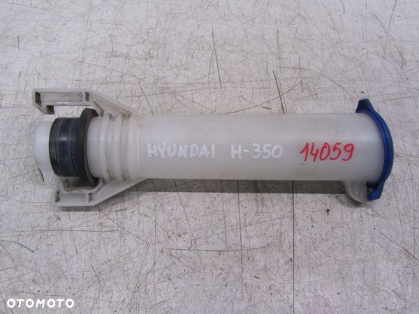 hyundai h350  wlew zbiorniczka spryskiwaczy - 1
