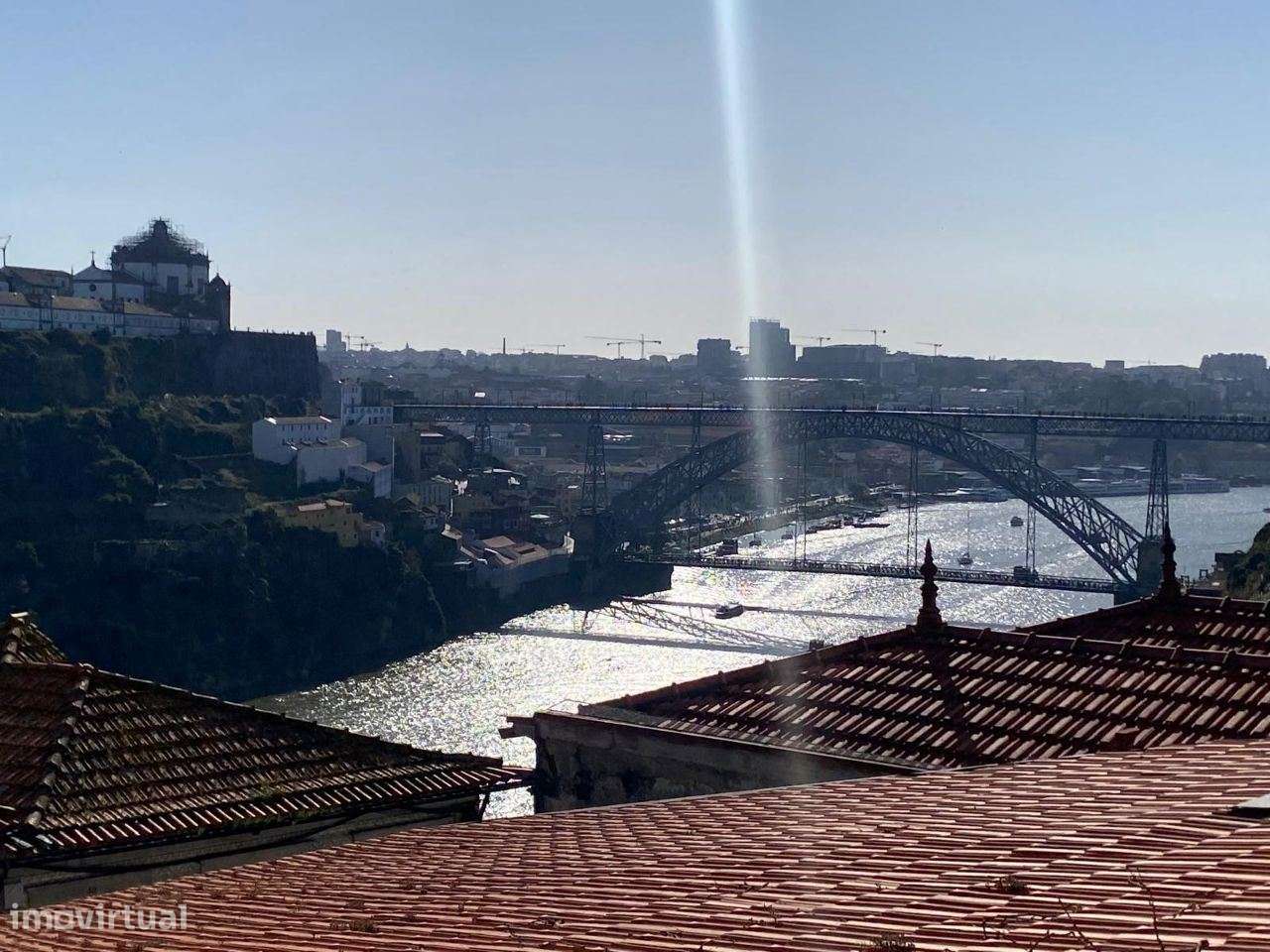 Bonita Moradia em zona turística (Fontainhas) com licença AL-14