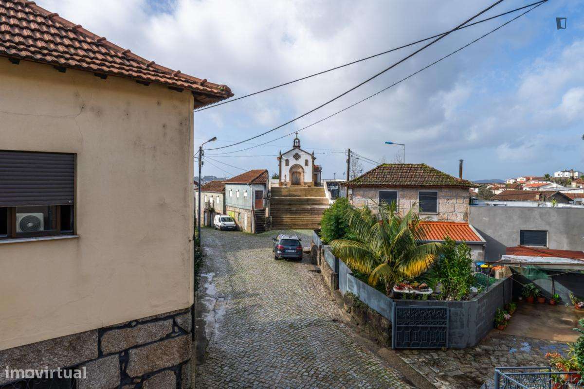 Apartamento com 2 quartos - localizado em Paredes de Ferreira Porto - Grande imagem: 5/10