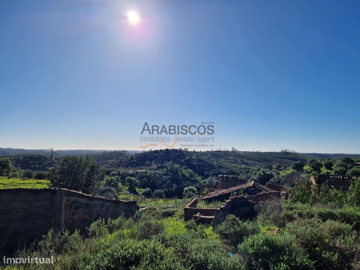 Dois Terrenos Com Ruínas -  Vista Serra Monchique - Barragem - Portimã - Grande imagem: 5/19