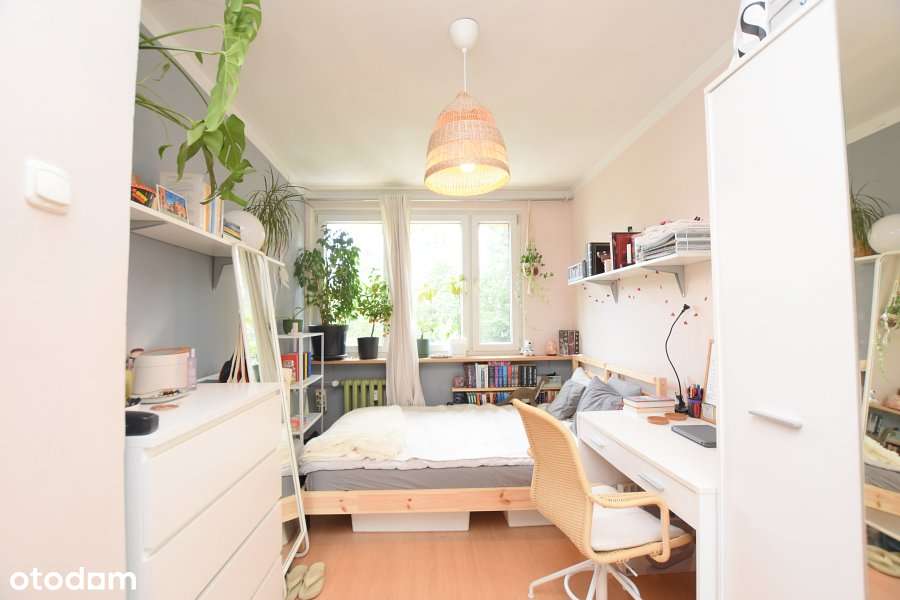 NA SPRZEDAŻ  2- POKOJOWE MIESZKANIE OSOBNA KUCHNIA-2