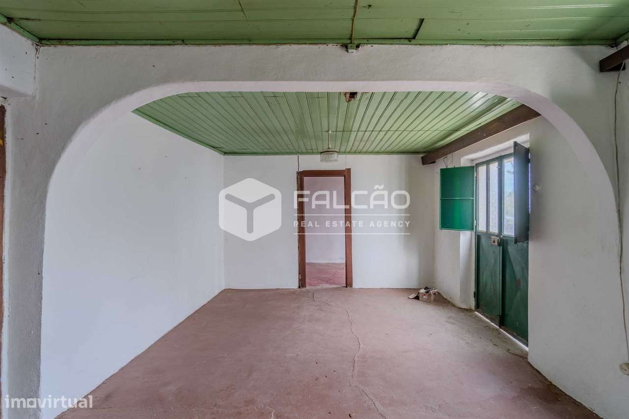 Moradia para Restaurar T2+2 Venda em Casével e Vaqueiros,Santarém-35