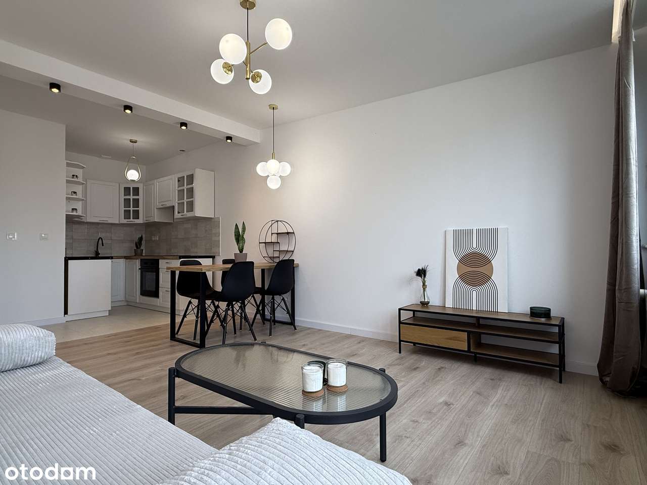 Nowoczesna kawalerka po remoncie, w Centrum Sochaczewa! - Pełny obrazek: 4/19
