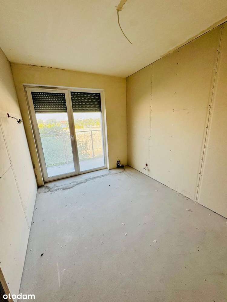 3 mieszkania 2pok. + 3 m. w hali g.-6