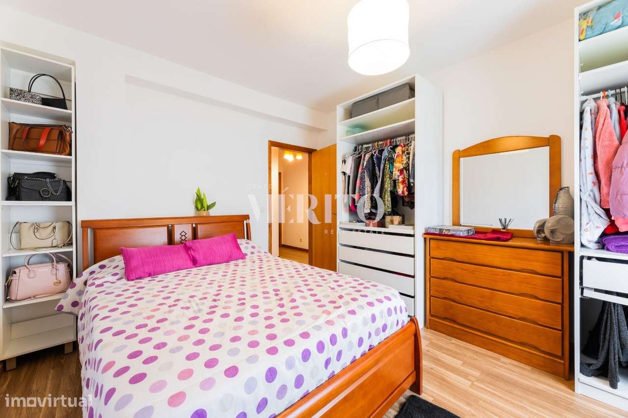 Apartamento T3 em São Veríssimo – A apenas 3 minutos do centro de Barc-10