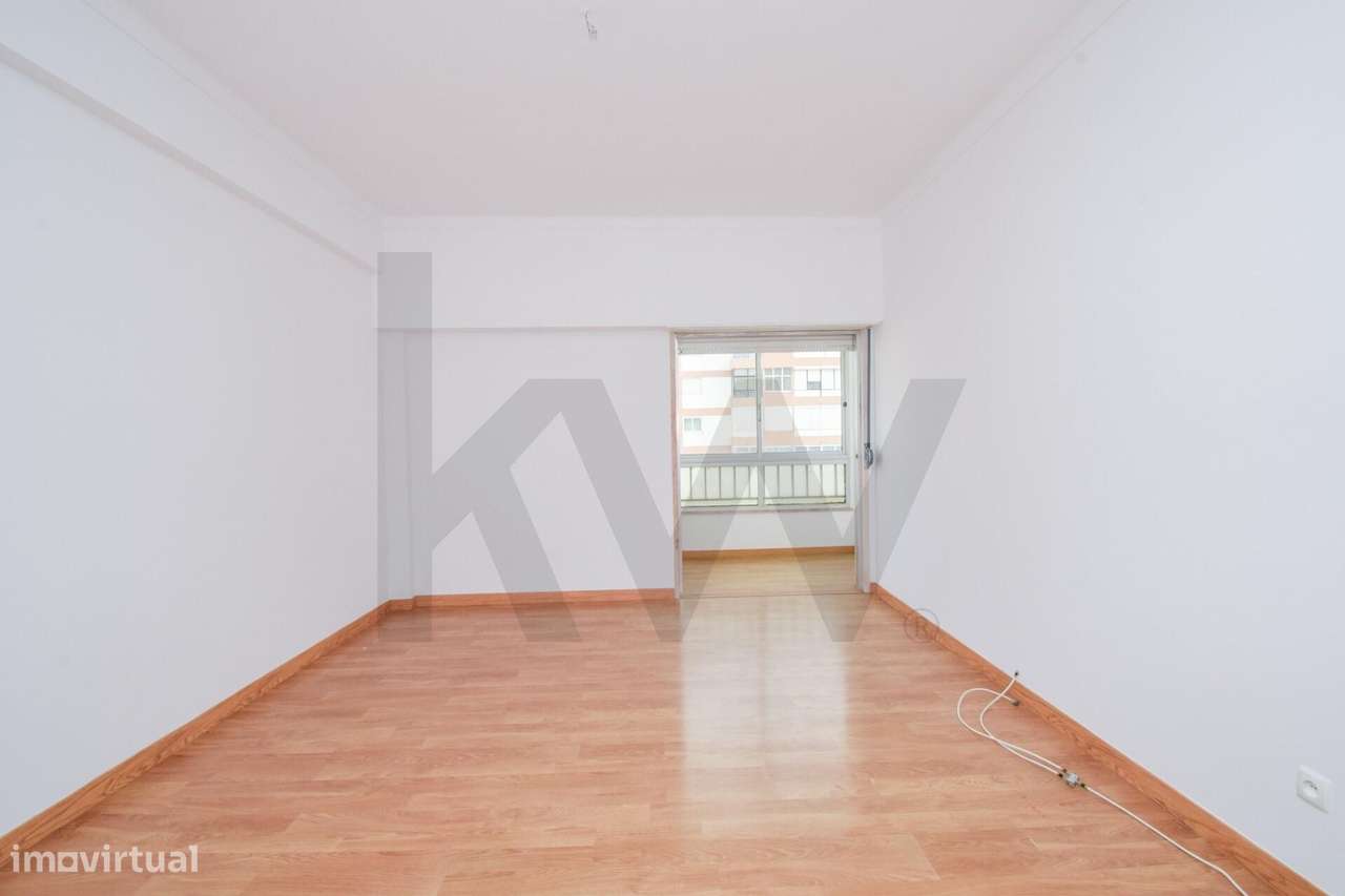 T3 com Sala Dupla em Carnaxide-18