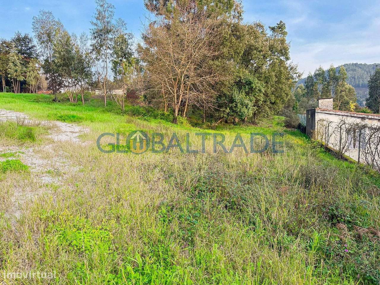 Terreno Urbano 1 225m² em Melres-0