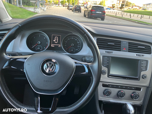 Volkswagen Golf 2.0 TDI DSG Comfortline - 7