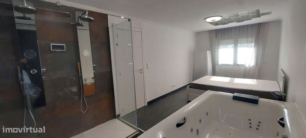 BOBADELA - Apartamento T3 no centro! - Grande imagem: 3/21