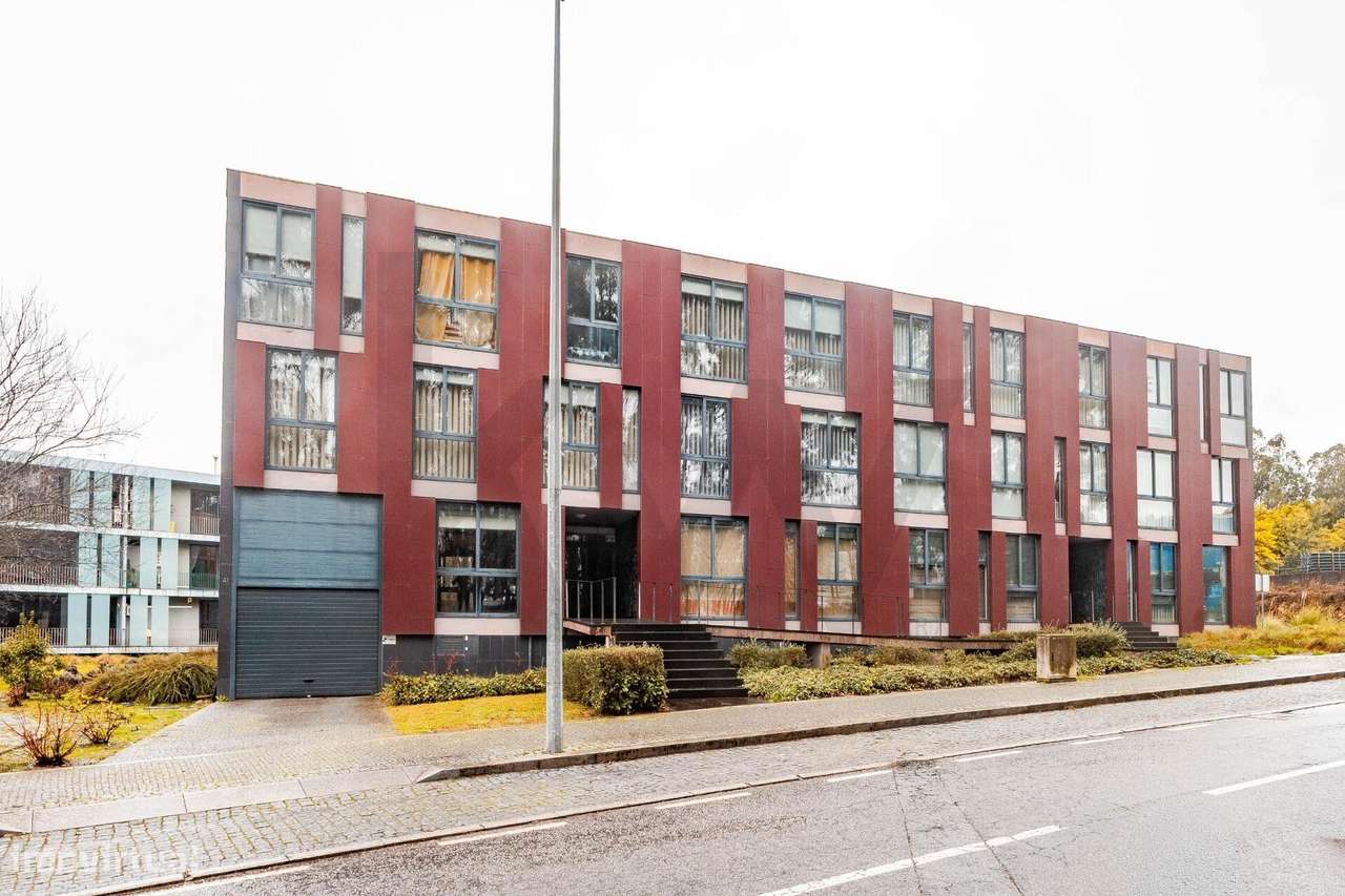 APARTAMENTO T1 EM MAIA-VERMOIM/BOX&VARANDA - Grande imagem: 3/33