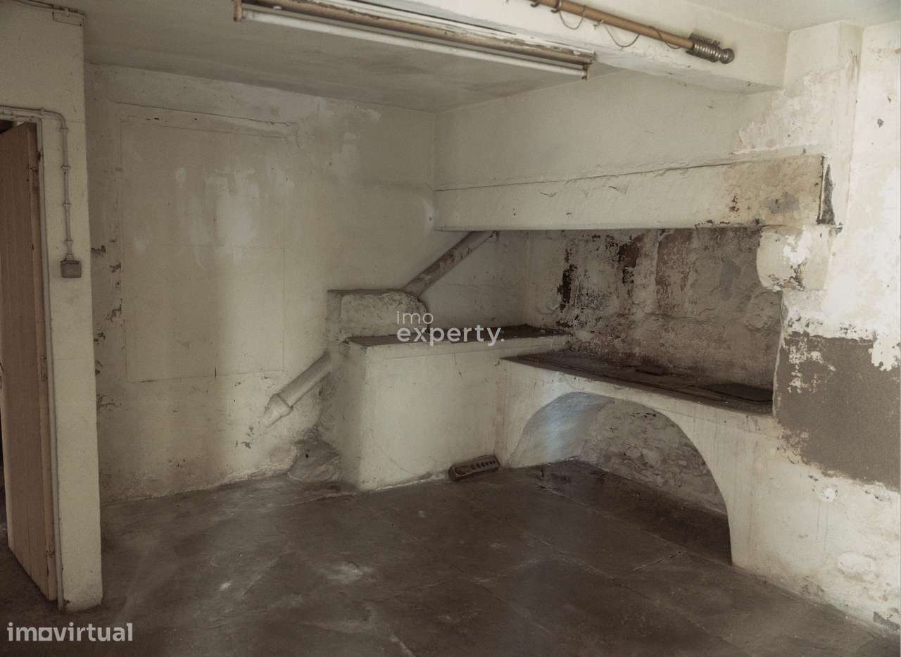 Edifício histórico com projeto aprovado no coração do Funchal-38