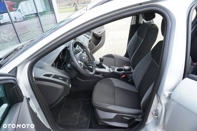 Ford Focus 1.6 TI-VCT Trend - 11