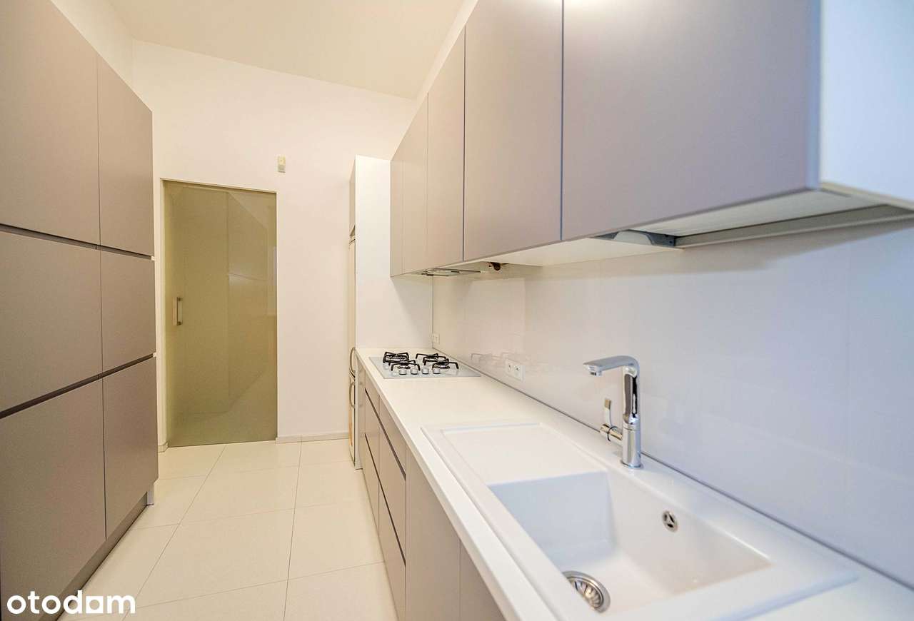 Zadbane 2 pok mieszkanie z balkonem w sercu miasta, ul Sienkiewicza-17