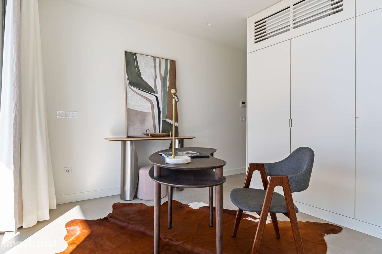 Luxuosa penthouse com vista mar e piscina aquecida-16