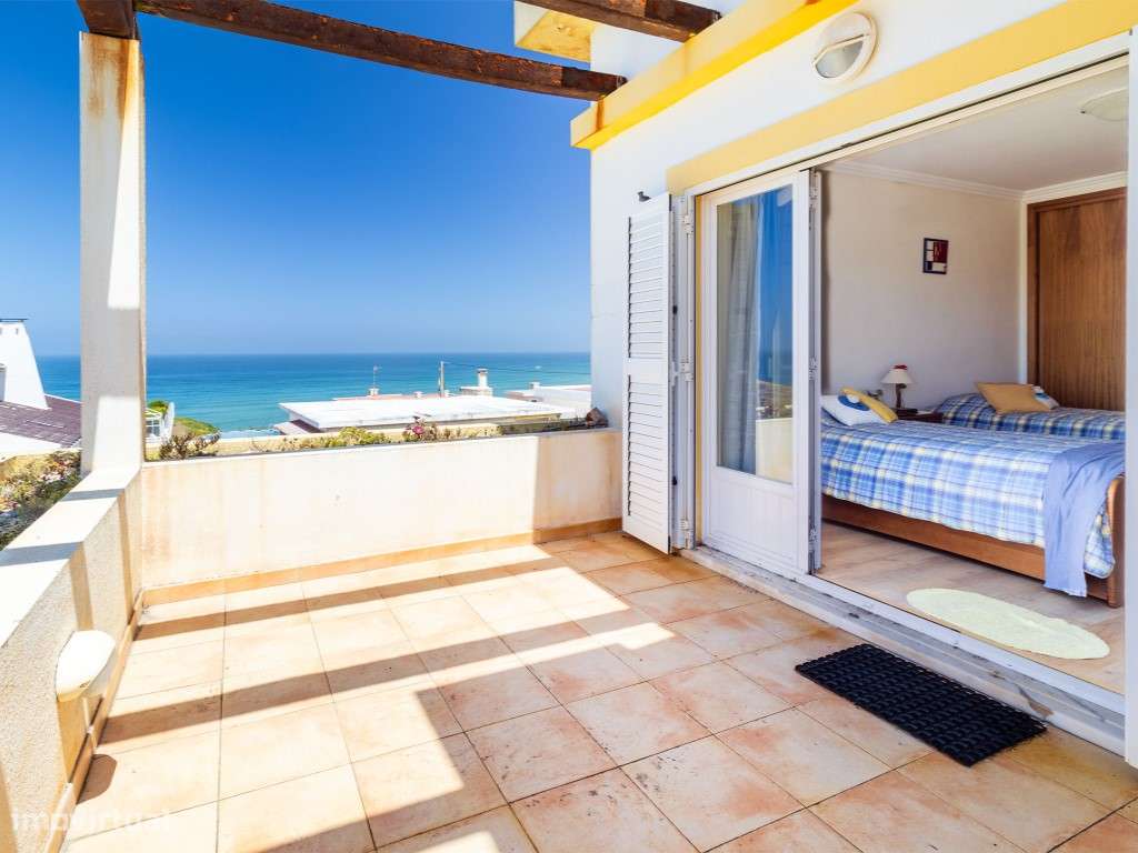 Moradia exclusiva com vista mar deslumbrante, piscina e localização...-35